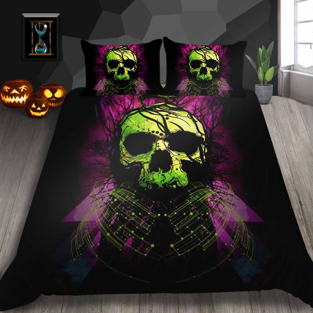 HKM-726291 Skull Series 4-Piece Bedding Set in Various Sizes - Polyester Fiber Quilt and Pillow Covers