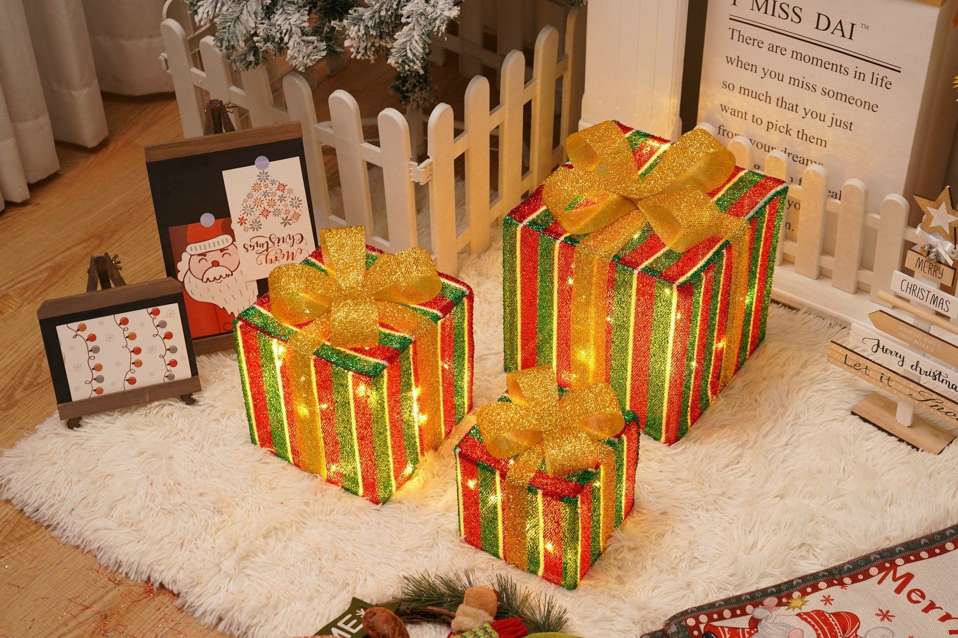 HKM-727059 Remote Control Christmas Gift Box Light Set – Three-Piece Decorative Holiday Lights