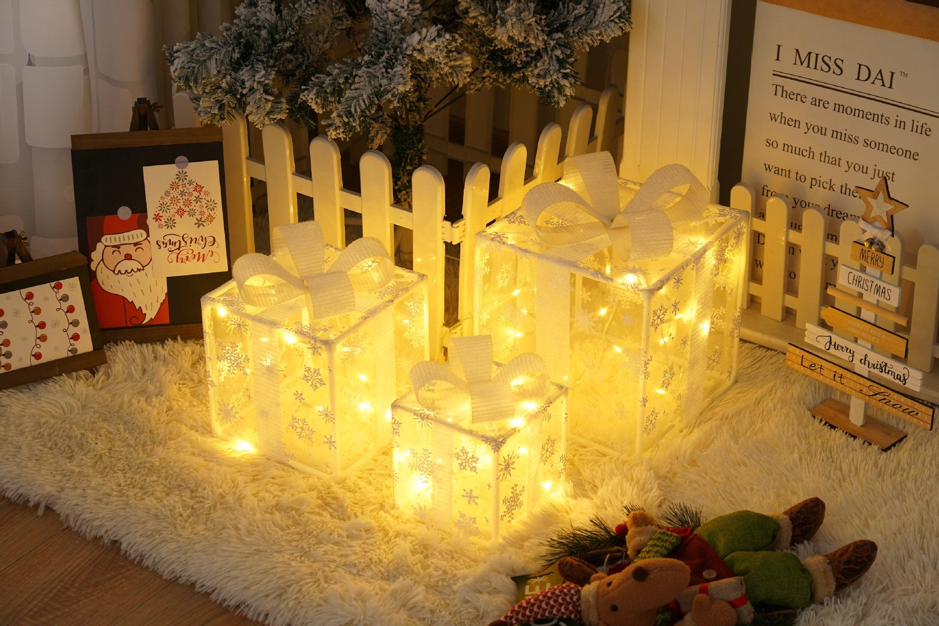 HKM-727059 Remote Control Christmas Gift Box Light Set – Three-Piece Decorative Holiday Lights