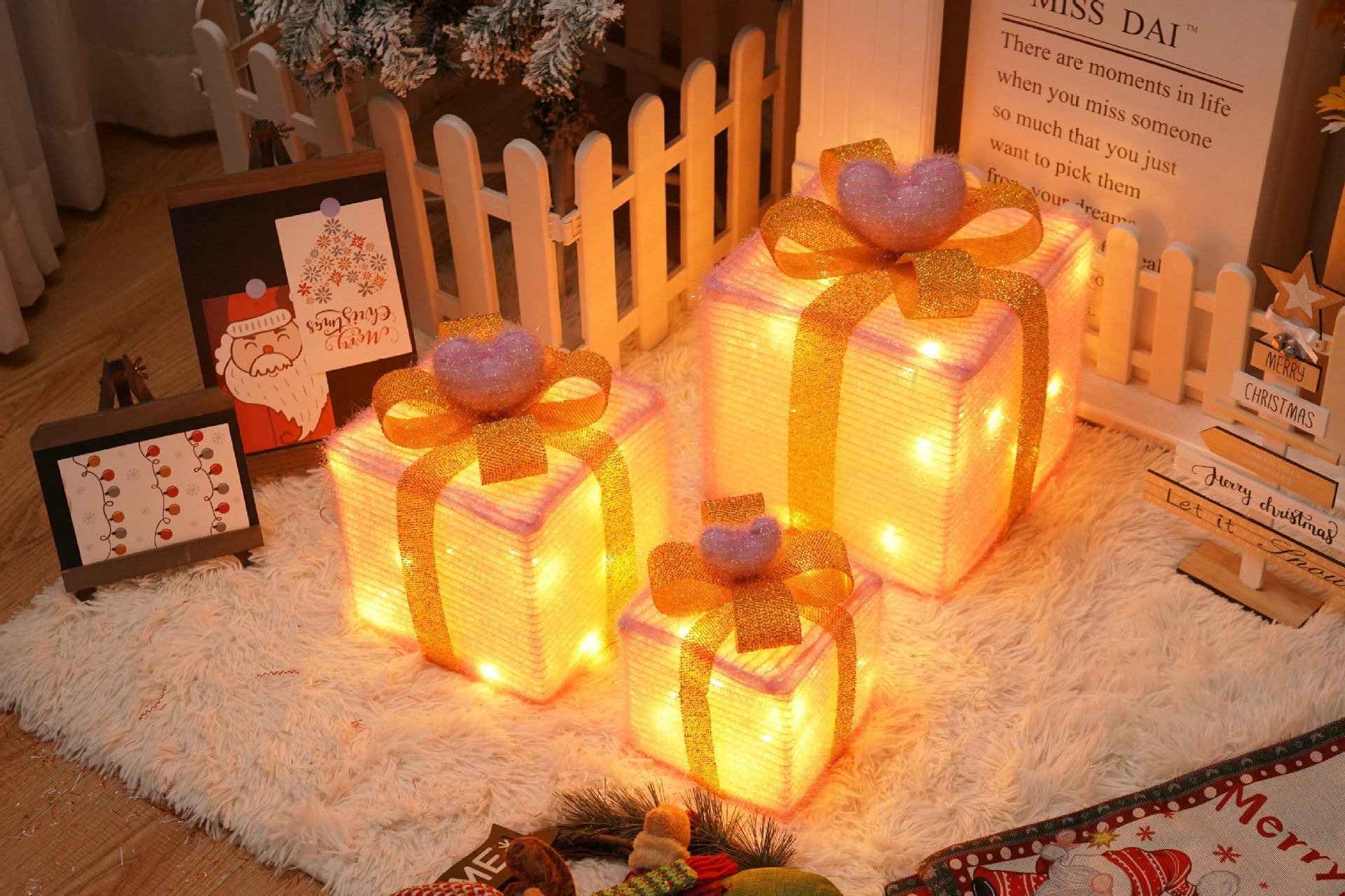HKM-727059 Remote Control Christmas Gift Box Light Set – Three-Piece Decorative Holiday Lights