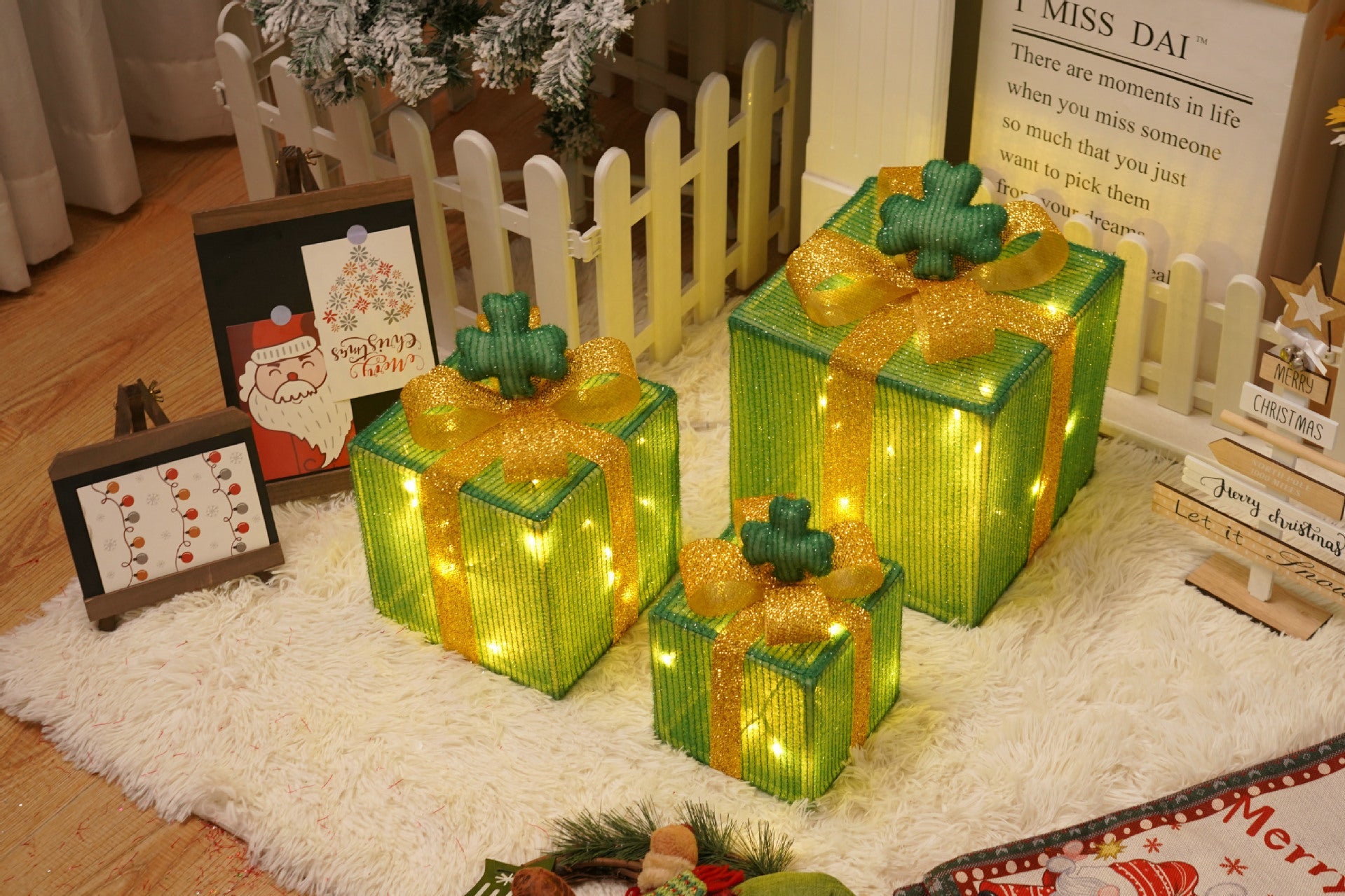 HKM-727059 Remote Control Christmas Gift Box Light Set – Three-Piece Decorative Holiday Lights