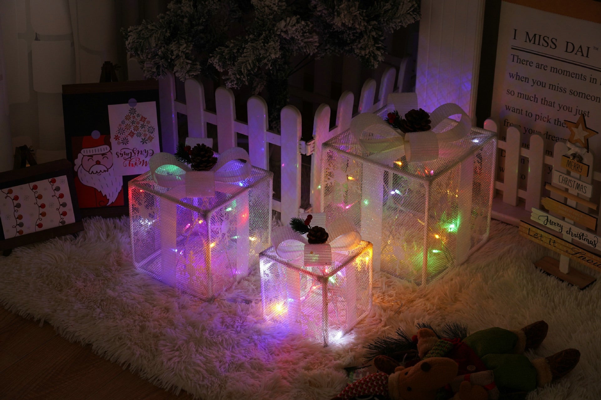 HKM-727059 Remote Control Christmas Gift Box Light Set – Three-Piece Decorative Holiday Lights