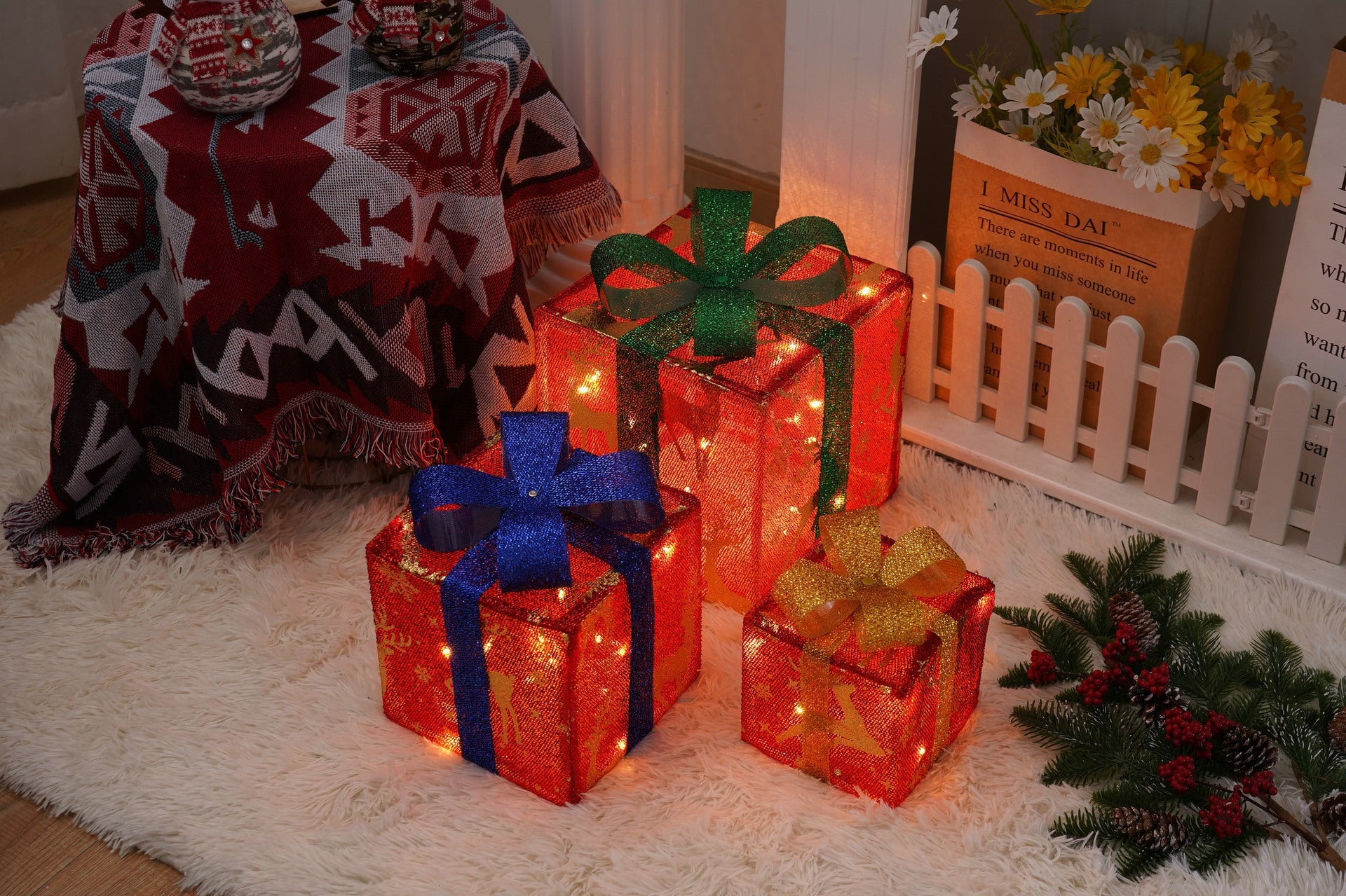 HKM-727059 Remote Control Christmas Gift Box Light Set – Three-Piece Decorative Holiday Lights