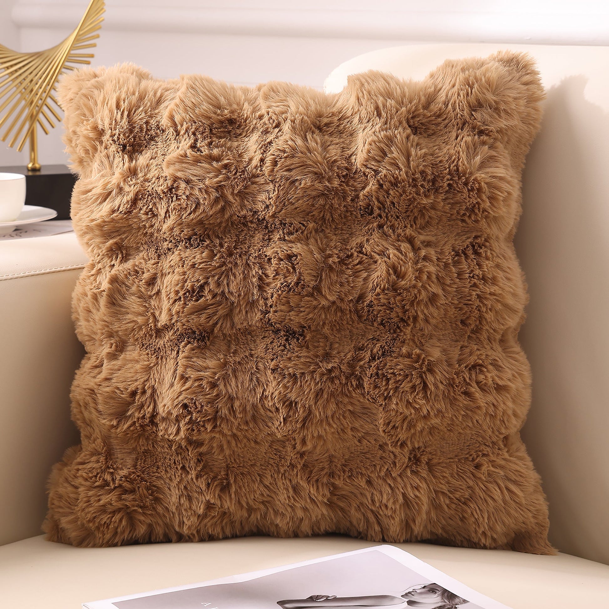 KTX-727251 Nordic Geometric Plush Pillowcase - Soft and Stylish Design