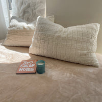 HKM-728595 Rabbit Plush Four-Piece Bedding Set with Thickened Milk Fiber Sheets and Coral Fleece Duvet Cover