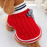 HKM-730003 Cozy Knit Sweater for Dogs with Bowknot Detail – Autumn/Winter Fashion in Blue and Red