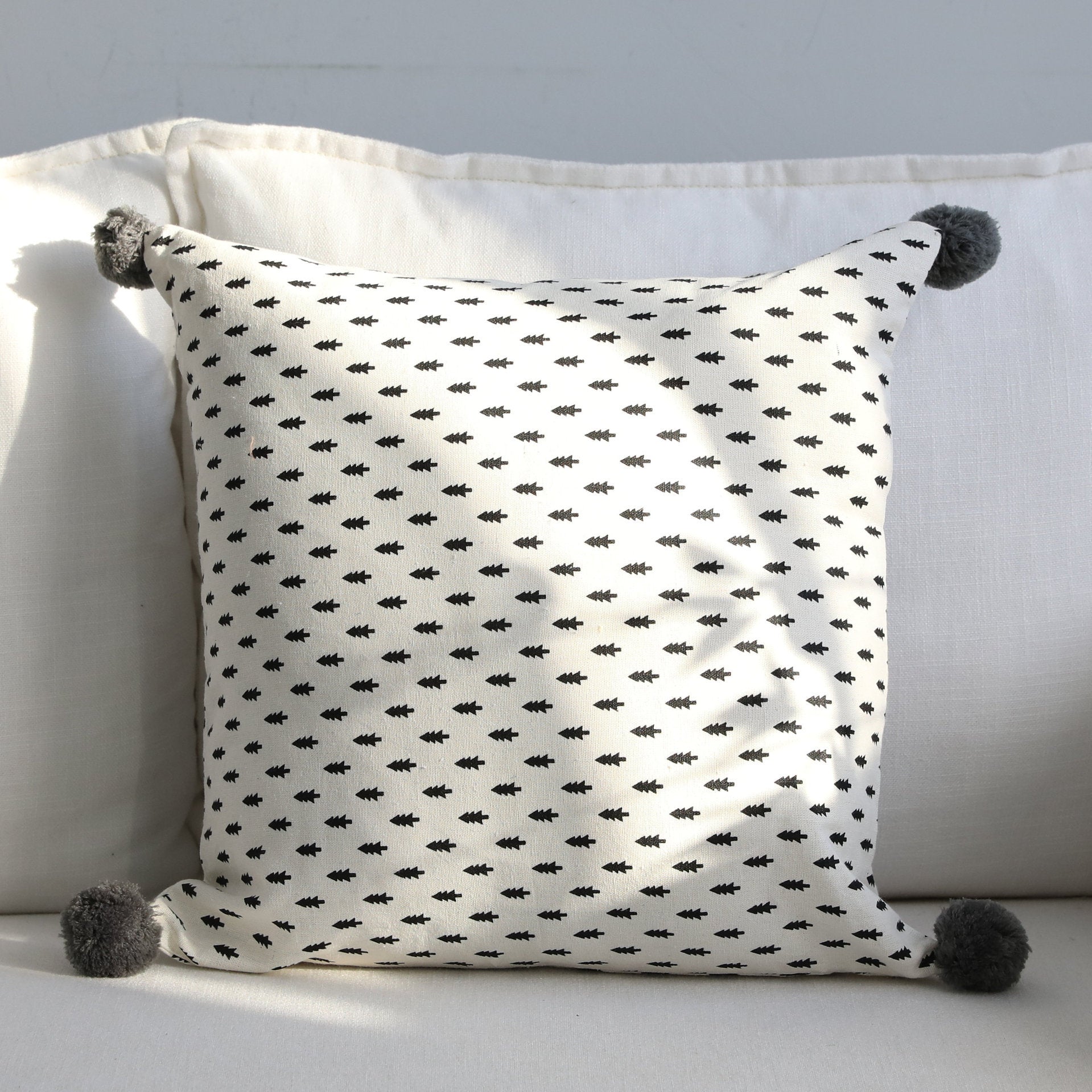 HKM-731219 Geometric Cotton Linen Waist Pillow Cover – Modern Design for Comfort and Style