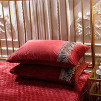 HKM-731859 Elegant Four-Piece Polyester Thick Crystal Velvet Bedding Set with Quilted Design