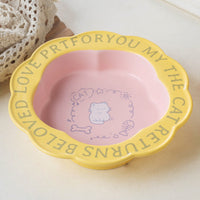 HKM-731923 Ceramic Cat Bowl with Anti-Tumble Design in Multiple Colors and Intricate Lace Pattern