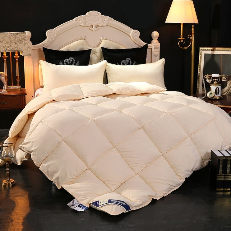 HKM-736275 Luxurious Down Velvet Comforter with Soy Protein Fiber Filling - Soft Polyester and Cotton Blend