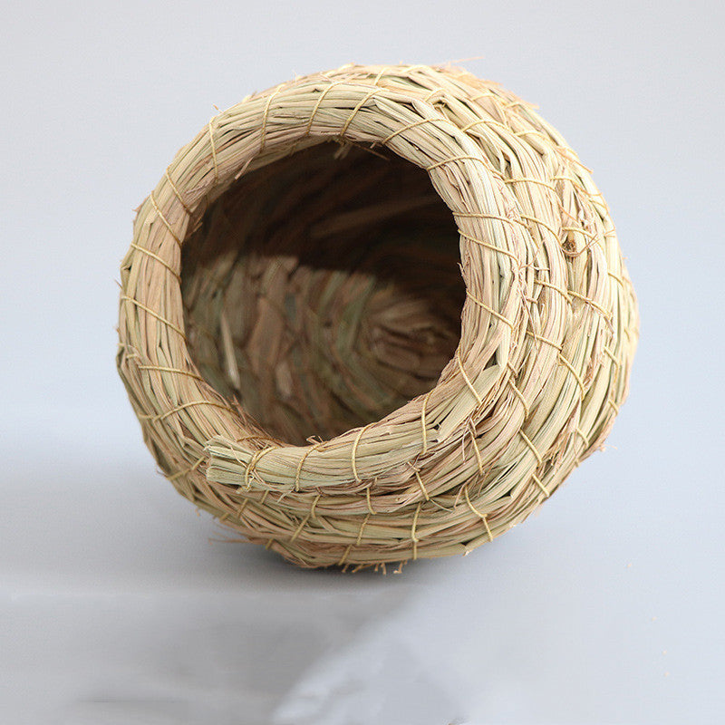 HKM-737747 Natural Straw Bird Nest for Small Animals and Breeding Birds - Hand-Woven Safe & Cozy Habitat