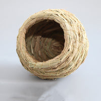 HKM-737747 Natural Straw Bird Nest for Small Animals and Breeding Birds - Hand-Woven Safe & Cozy Habitat