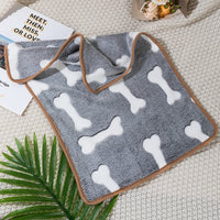 HKM-737939 Cozy Thermal Coral Fleece Pet Blanket with Paw Print Design for Dogs and Cats