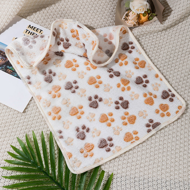 HKM-737939 Cozy Thermal Coral Fleece Pet Blanket with Paw Print Design for Dogs and Cats