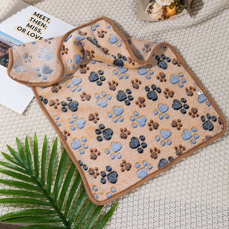 HKM-737939 Cozy Thermal Coral Fleece Pet Blanket with Paw Print Design for Dogs and Cats