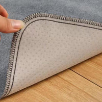 HKM-738579 Waterproof Anti-Skid Pet Blanket in Fleece - Available in Multiple Sizes