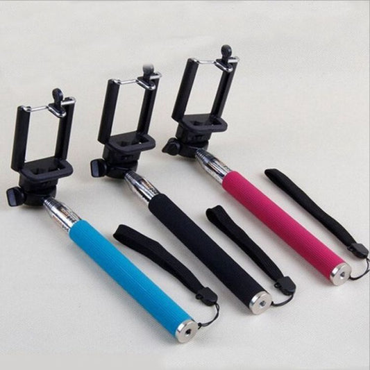 HKM-740179 Telescopic Stainless Steel 7-Section Selfie Stick with Clip for Enhanced Photography