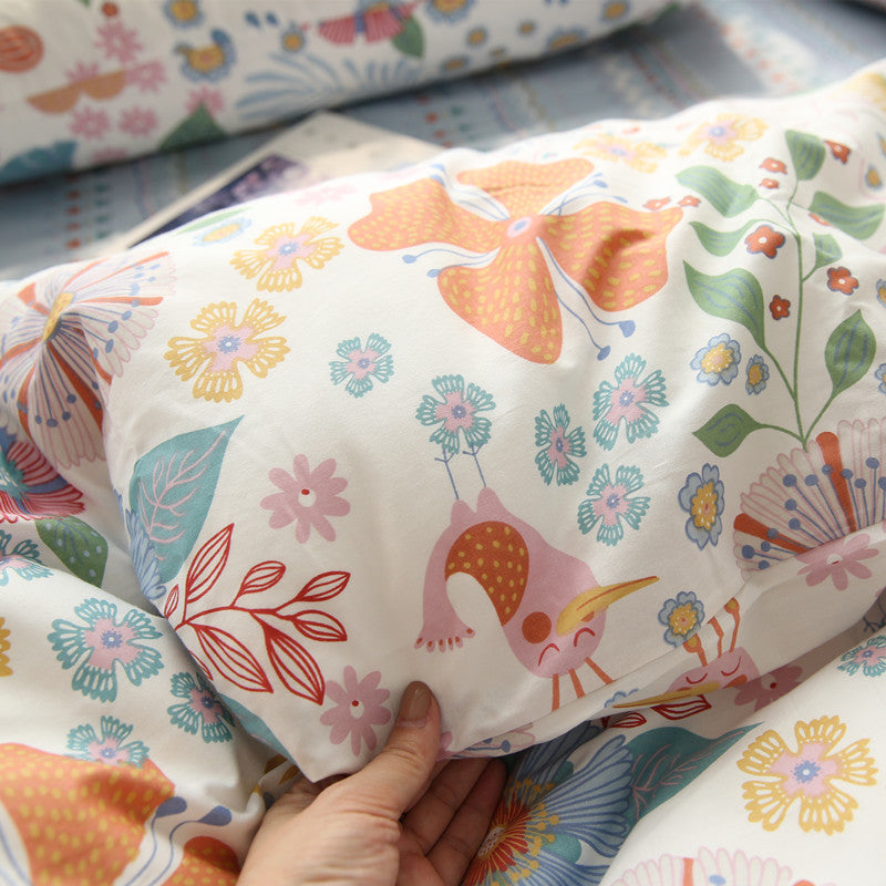 HKM-745875 Four-Piece Cotton Twill Bed Sheet Set with Duvet Cover and Pillowcases in Floral Pattern