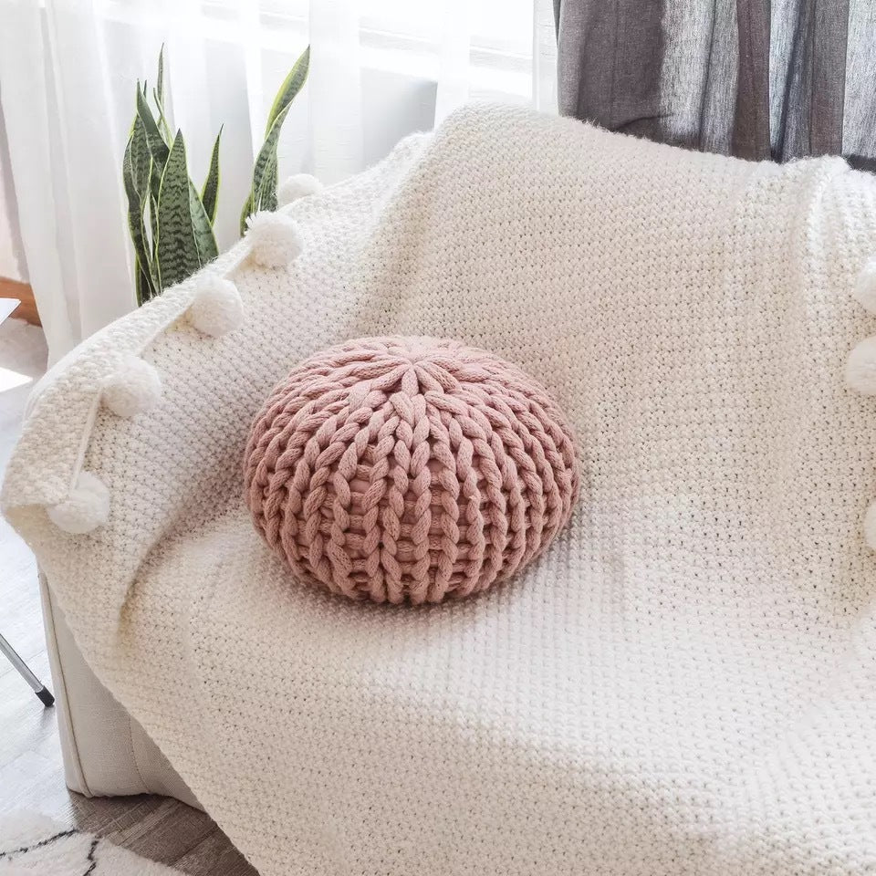 HKM-751443 Round Handmade Thick Wool Woven Pillow - Cozy 40x40cm Futon Cushion