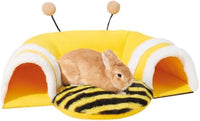 HKM-752275 Cute Bee-Shaped Soft Guinea Pig Tunnel Bed, Removable and Sturdy Small Animal Hideout for Rats, Hamsters, and Chinchillas