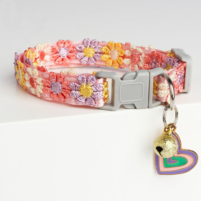 HKM-753171 Lace Embroidery Trim Bell Pet Collar