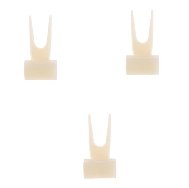 HKM-753555 Bird Fruit Forks for Small Animals - Plastic, 3.5cm Height, Easy to Clean and Refill, Set of 2