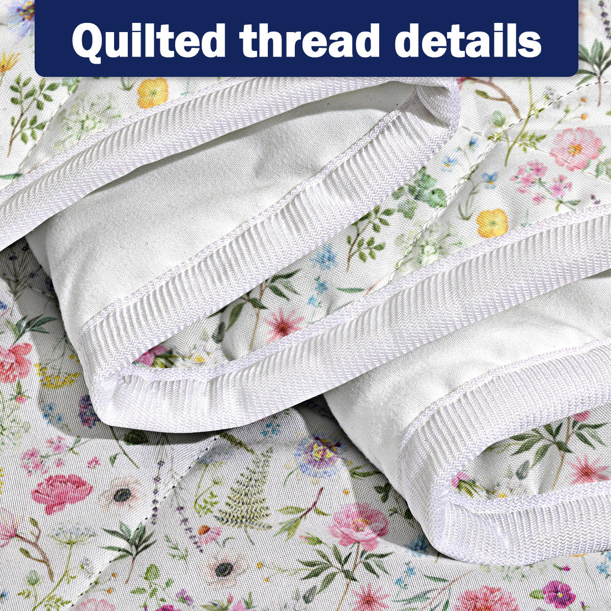 HKM-753619 Lightweight Red Floral 3-Piece Microfiber Quilt Set for All Seasons in Twin, Full, Queen, King Sizes