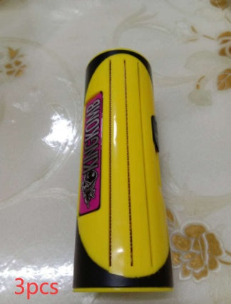 HKM-754387 Pet Comb for Dogs - Simple and Practical Grooming Tool in Red and Yellow with Stainless Steel Material