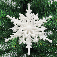 HKM-755219 White Snowflake Christmas Tree Pendant - 12cm Plastic Decoration for Holiday Festivities