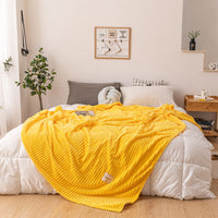 HKM-755539 Cozy Single Layer Milk Fleece Blanket - 200cm x 230cm, Soft Polyester Fiber