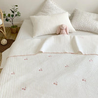 HKM-756755 Cotton Quilted Three-Piece Bed Cover Set with Matching Pillowcases