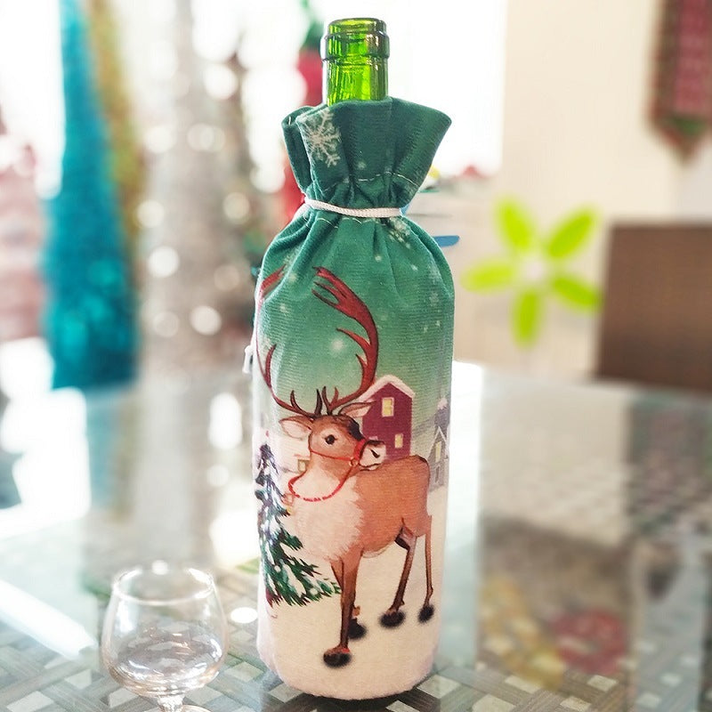 HKM-757203 Flannelette Wine Bottle Cover Set with Brim Cap for Christmas Celebrations