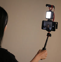 HKM-758803 Portable Mini LED Photography Light with Built-in Lithium Battery, Adjustable Brightness, Ideal for Video and Interviews