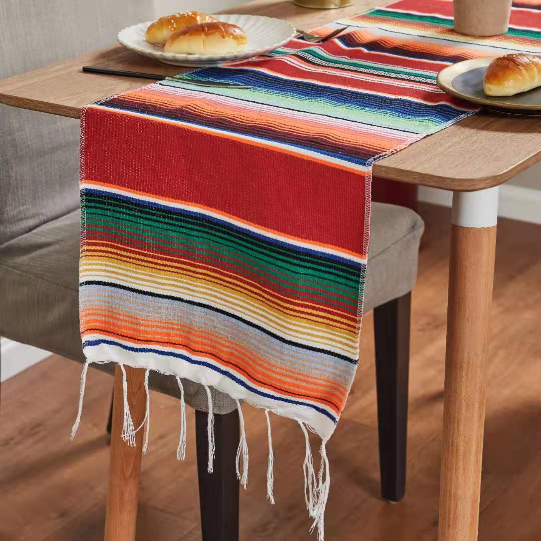 HKM-758995 Woven Cotton Tablecloth with Tassels - Versatile Beach Blanket, Picnic Mat & Home Decor