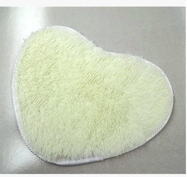 HKM-759443 Thickened Heart-Shaped Non-Slip Bath and Living Room Mat - 30x40cm Polyester Carpet