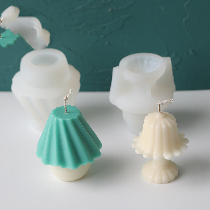 HKM-762067 Elegant Handmade Silica Gel Candle Mold and Lamp Stand Decor