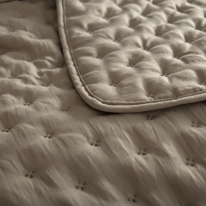 HKM-762835 Universal Solid Color Quilted Bedspread - Soft Chemical Fiber, Available in Two Sizes