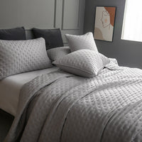 HKM-762835 Universal Solid Color Quilted Bedspread - Soft Chemical Fiber, Available in Two Sizes