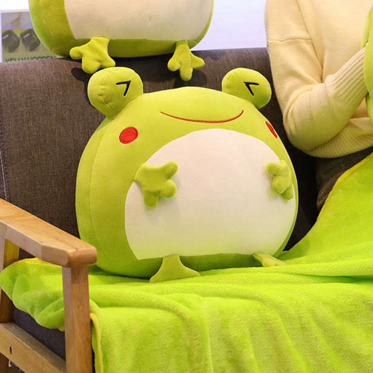 HKM-763987 3-in-1 Plush Animal Toy: Hand Warmer, Pillow, and Blanket for Comfort