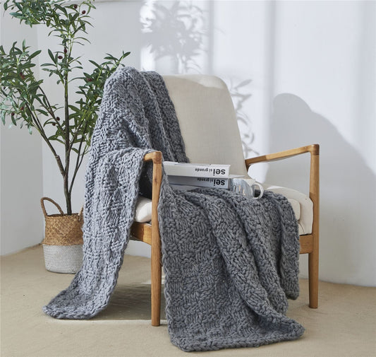 HKM-765651 Modern Grey Iceland Wool Knitted Blanket – 130x160CM for Spring and Autumn