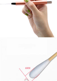 HKM-766995 Luminous Ear Pick with Light for Easy Earwax Removal in Children