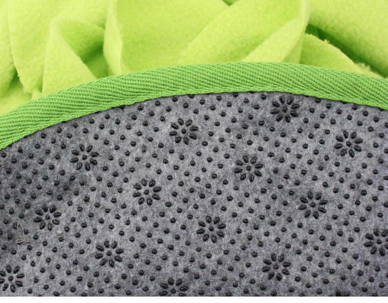 HKM-767891 Sniff Pad for Rabbits and Hamsters - Polar Fleece Chew Toy with Flower Design, 43cm Diameter