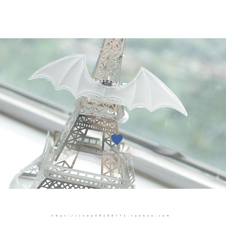 HKM-768979 Split Home Little Devil Wings Bell Leather Chyer