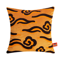 HKM-769811 Living Room Sofa Set with Decorative Tiger Embroidery Cushions and Pillows
