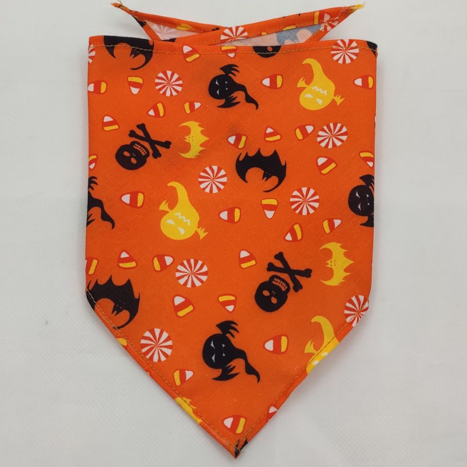 HKM-772435 Pet Triangle Scarf and Drool Towel - Polyester Tie-Dye Design