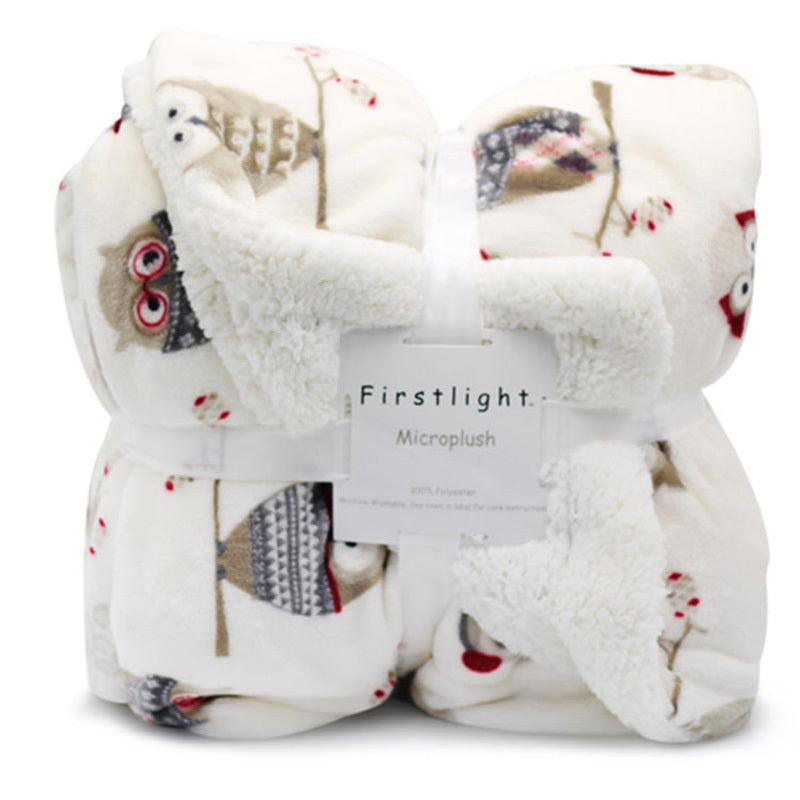 HKM-772499 Double-Thickened Polyester Blanket with Imitation Lambskin Design and Floral Pattern