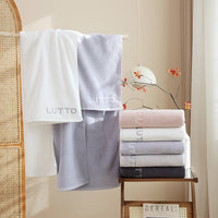 HKM-774291 Plus-sized Thickened Absorbent Bath Towel in White, Pink, Gray, Light Gray, and Dark Gray - Combed Cotton Material