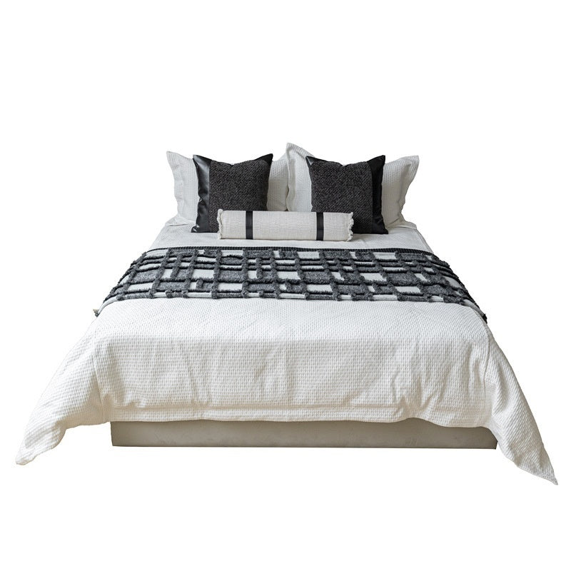 HKM-777171 Gray and White Plaid Bed Runner Nap Blanket Set with Pillowcase and Round Pillow
