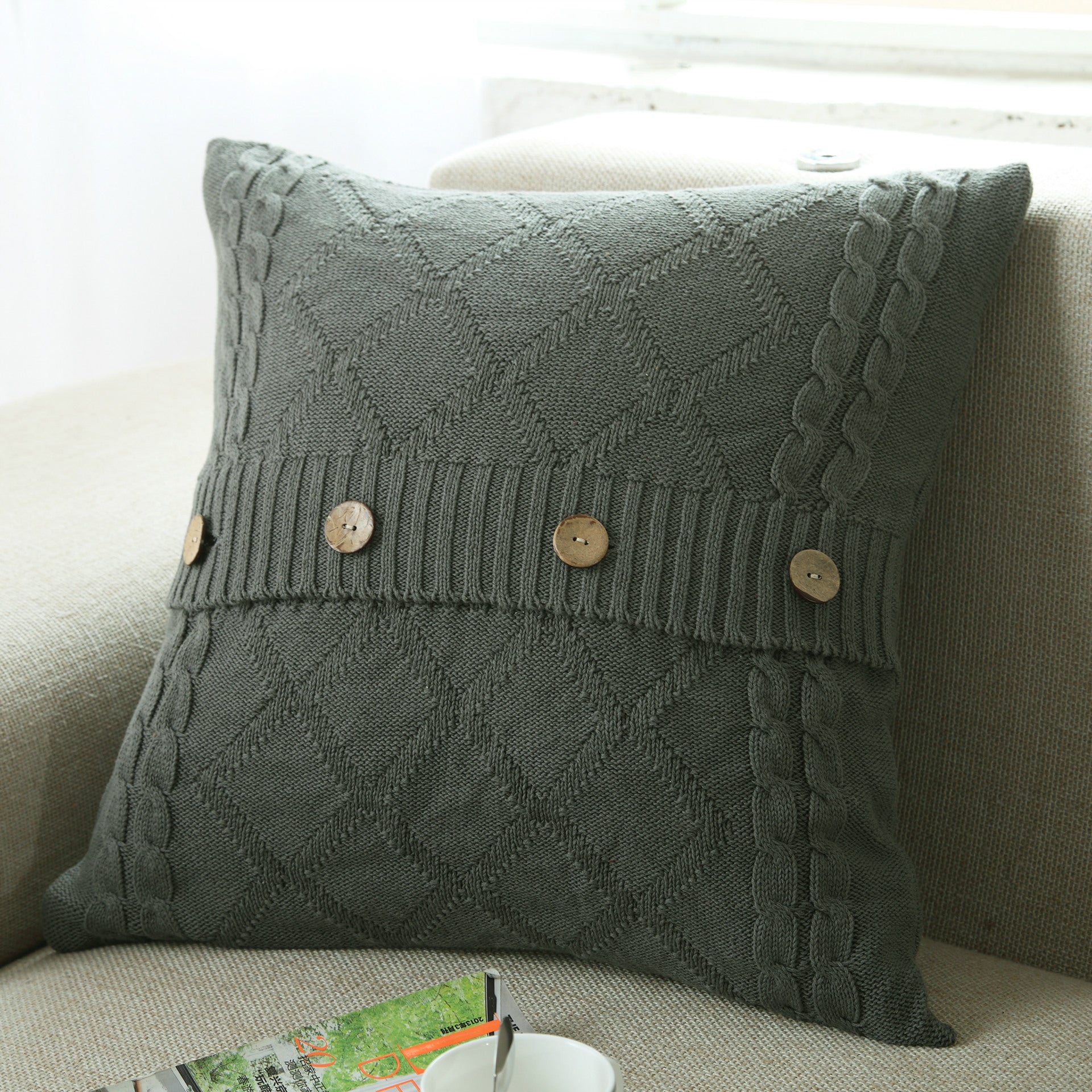 HKM-780691 Cotton Knitted Outdoor Pillowcase in Modern Plain Design