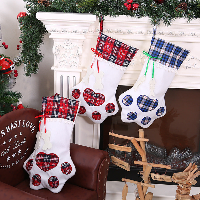 HKM-781395 Festive Dog Paw Print Christmas Stocking - 20 x 46 CM